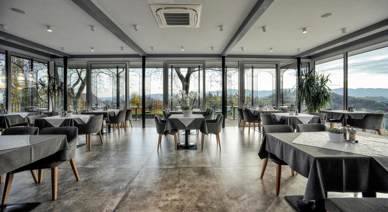 Weinrefugium Brolli Hotel กัมลิทซ์ ภายนอก รูปภาพ