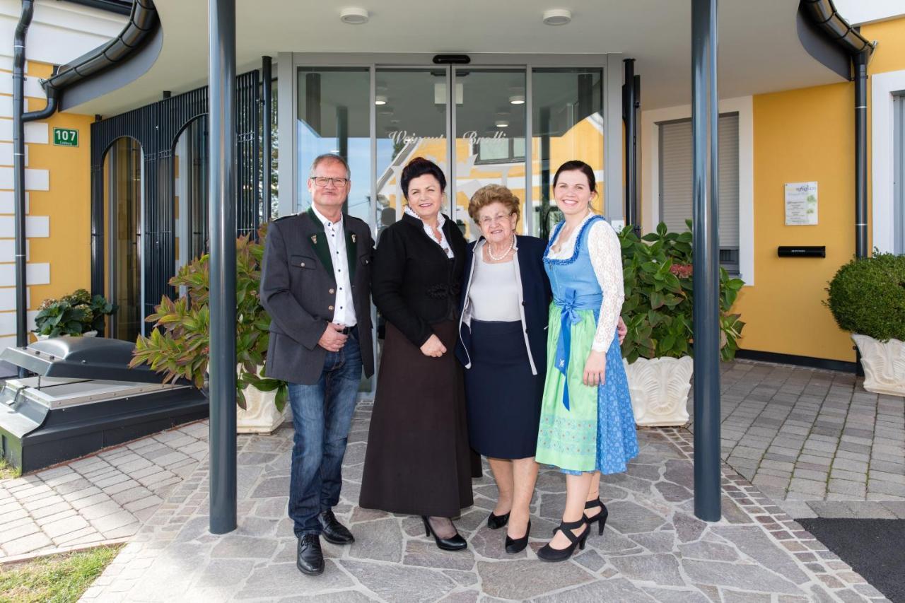 Weinrefugium Brolli Hotel กัมลิทซ์ ภายนอก รูปภาพ